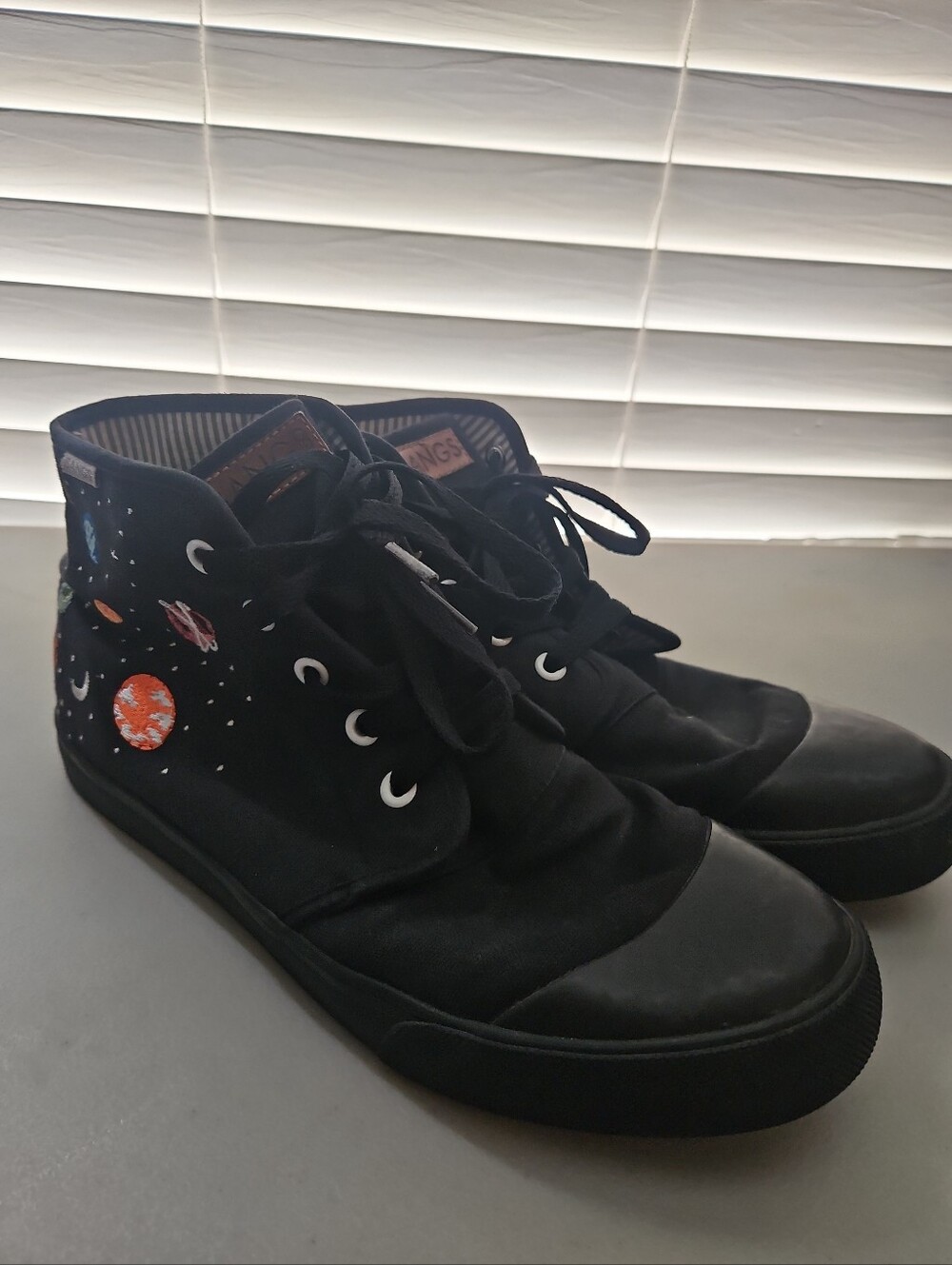 BANGS Shoes Space Odyssey Embroidered High Top Sneakers Black Women's 9.5 Men's